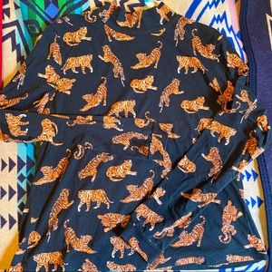 Meave Anthropologie Tiger mock top Petit XL 🐅